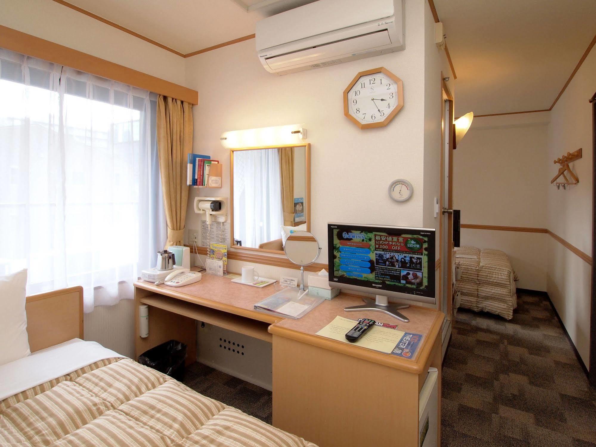 Toyoko Inn Sendai Higashi-Guchi No 2 Buitenkant foto