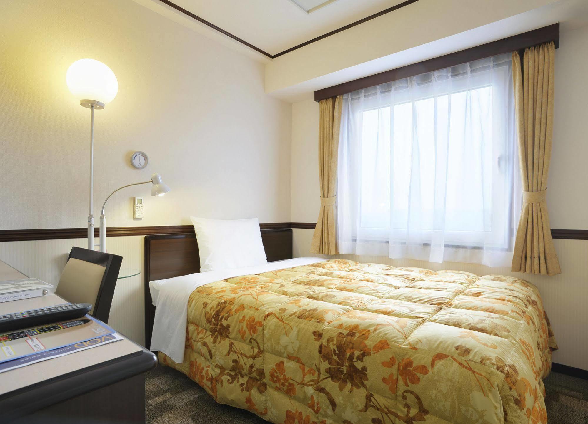 Toyoko Inn Sendai Higashi-Guchi No 2 Buitenkant foto